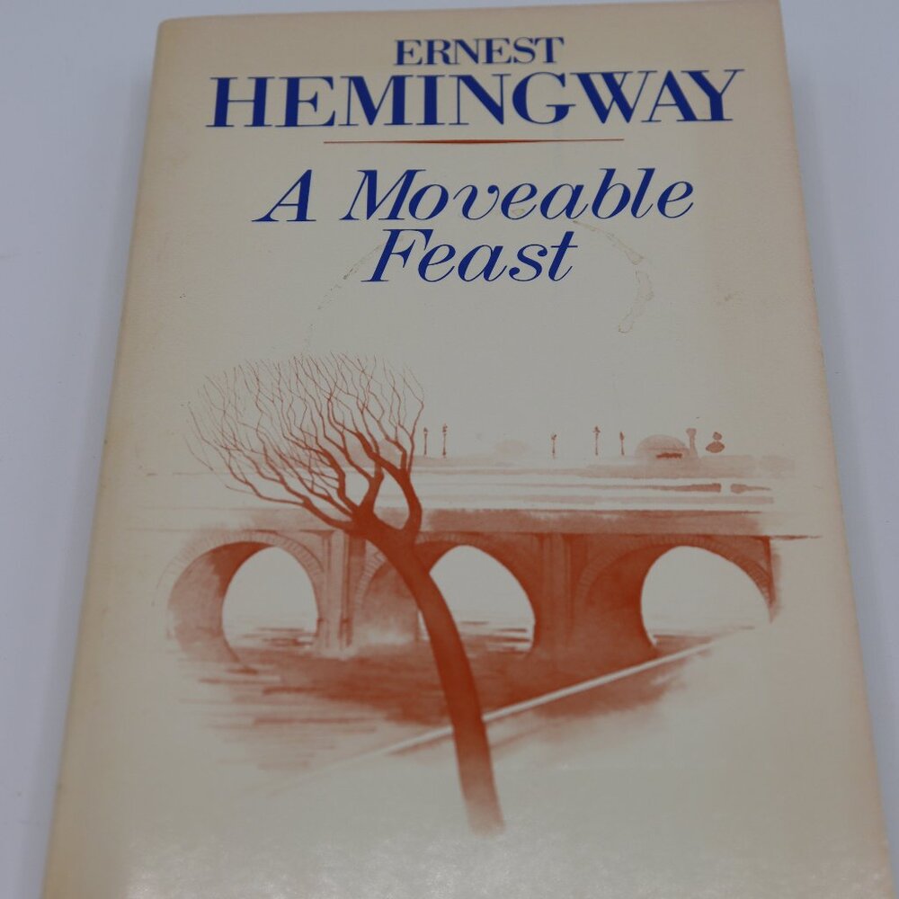 A Moveable Feast by Ernest Hemingway - Paperback Classic Memoir